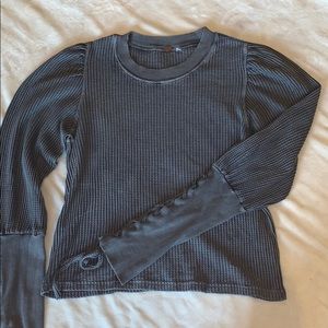 Waffle long sleeve with puffer shoulders